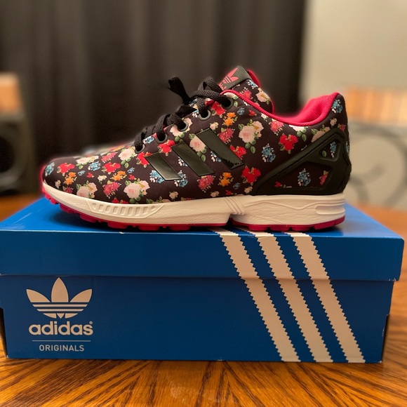 Adidas, Big Kids 6.5 (GS), Floral - Picture 4 of 5
